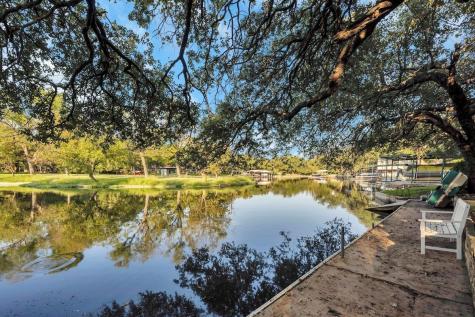 200 Highland Drive Kingsland TX 78639