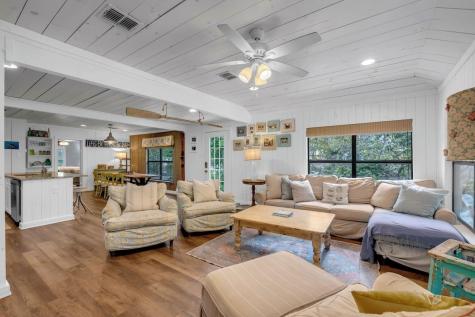 200 Highland Drive Kingsland TX 78639