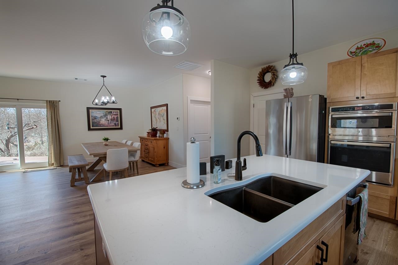 518 E Bluebriar Drive Granite Shoals TX 78654