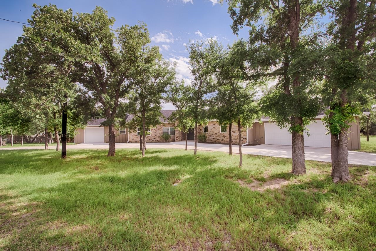 518 E Bluebriar Drive Granite Shoals TX 78654
