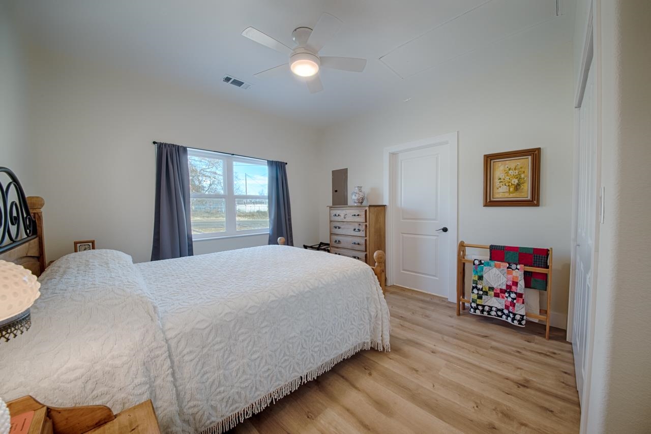 518 E Bluebriar Drive Granite Shoals TX 78654