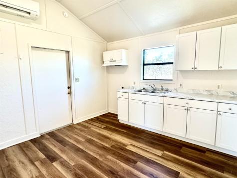 306 N West Street Burnet TX 78611