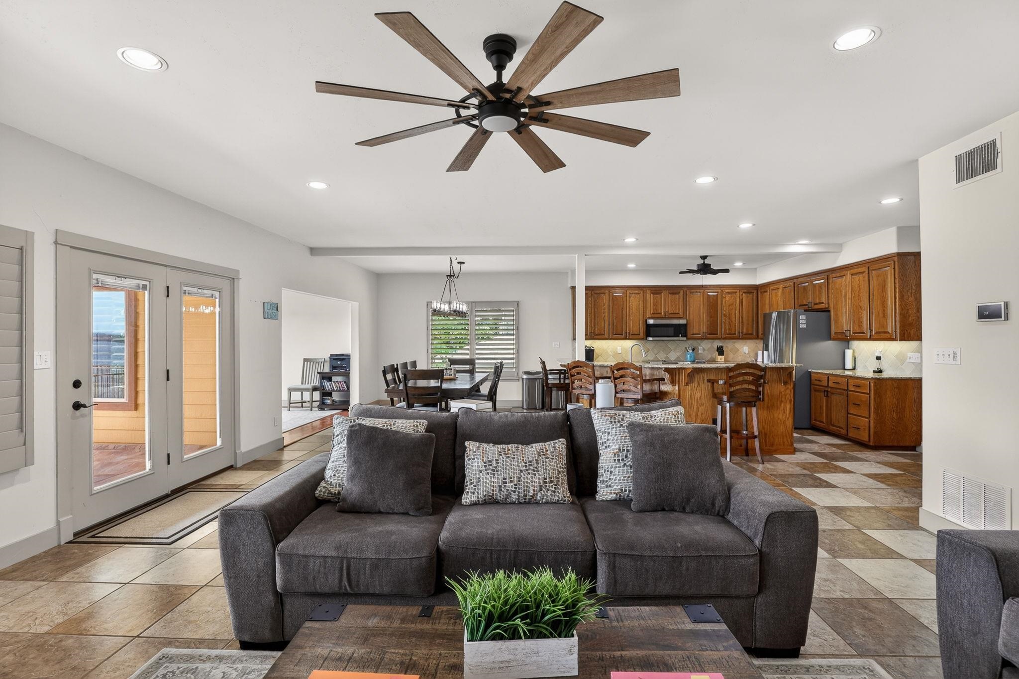 1002 Scenic Loop Kingsland TX 78639