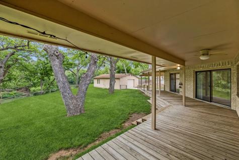 900 Boenig Street Seguin TX 78155