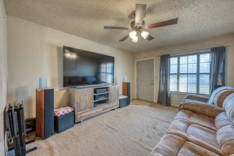 840 Driftwood Lane Cottonwood Shores TX 78657