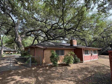 1104 Arbor Lane Marble Falls TX 78654