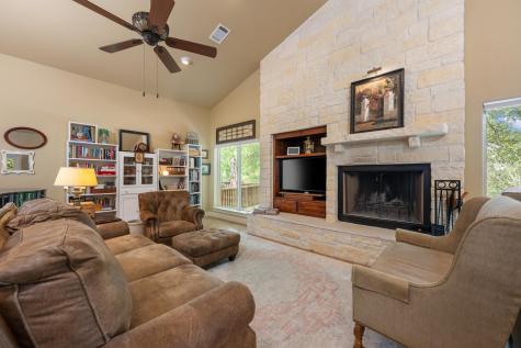 523 Cr 136a Kingsland TX 78639