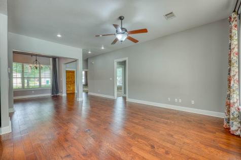107 Marion Street Meadowlakes TX 78654