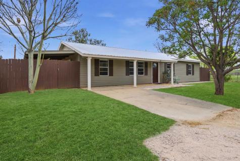 611 Pecan Cottonwood Shores TX 78657
