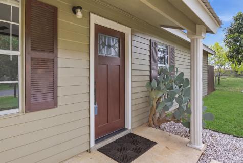 611 Pecan Cottonwood Shores TX 78657