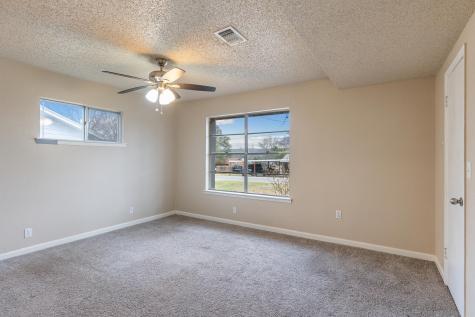 400 N River Oaks Drive Burnet TX 78611