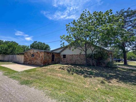 400 N River Oaks Drive Burnet TX 78611