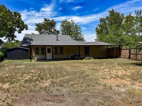 400 N River Oaks Drive Burnet TX 78611