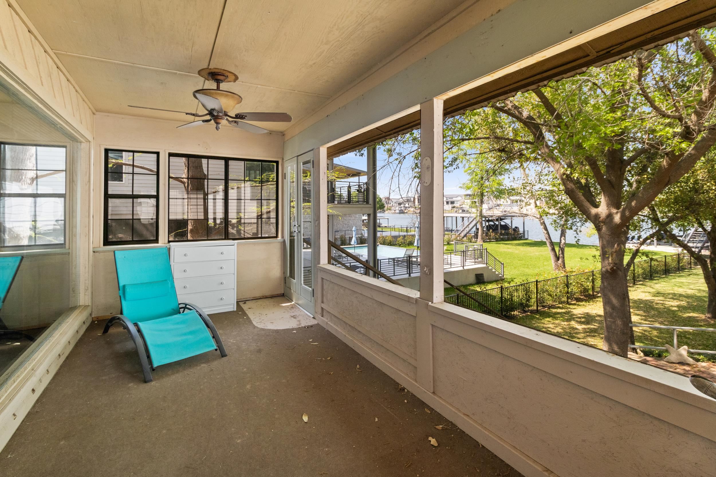 320 Harris Loop Kingsland TX 78639