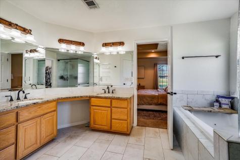 104 Firestone Place Meadowlakes TX 78654