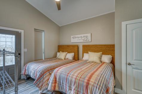 136 Hidden Oaks Drive Kingsland TX 78639