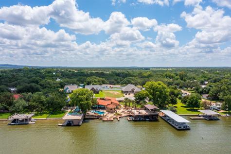 136 Hidden Oaks Drive Kingsland TX 78639