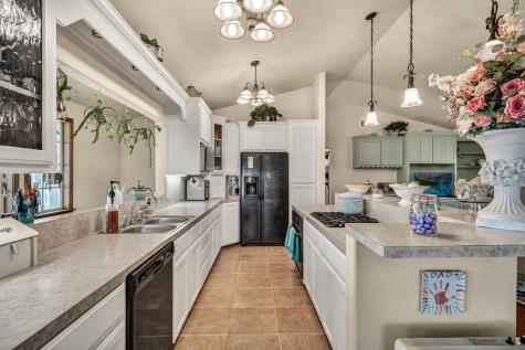 3715 Lakeview Drive Cottonwood Shores TX 78657