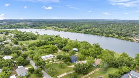 3715 Lakeview Drive Cottonwood Shores TX 78657