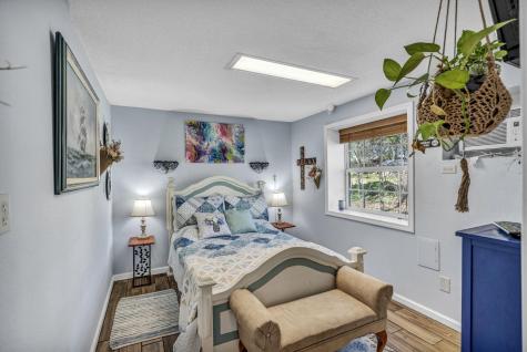 3715 Lakeview Drive Cottonwood Shores TX 78657