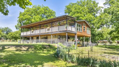 3715 Lakeview Drive Cottonwood Shores TX 78657