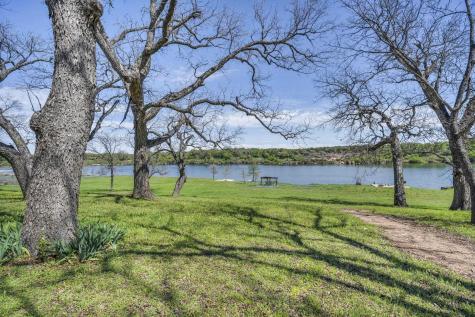 3715 Lakeview Drive Cottonwood Shores TX 78657