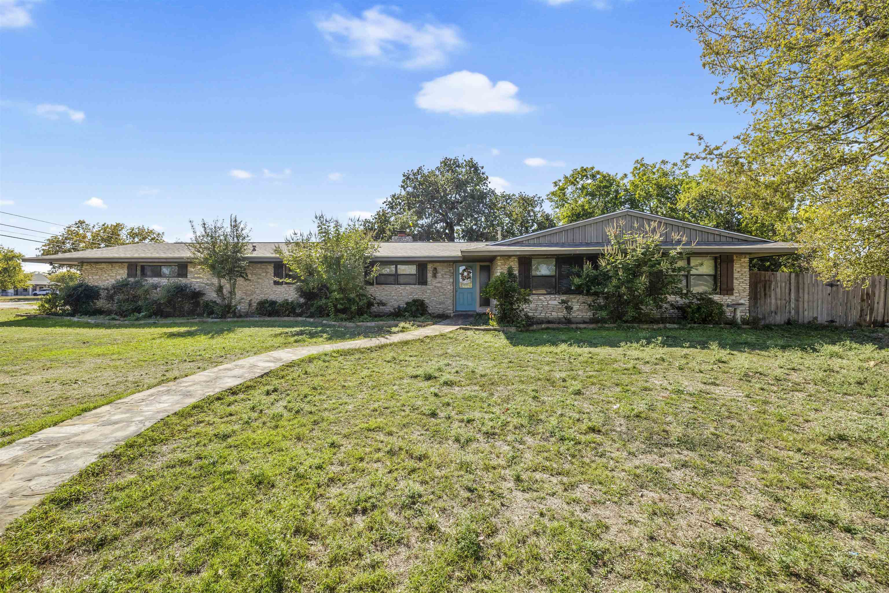1401 Brazos Street Marble Falls TX 78654