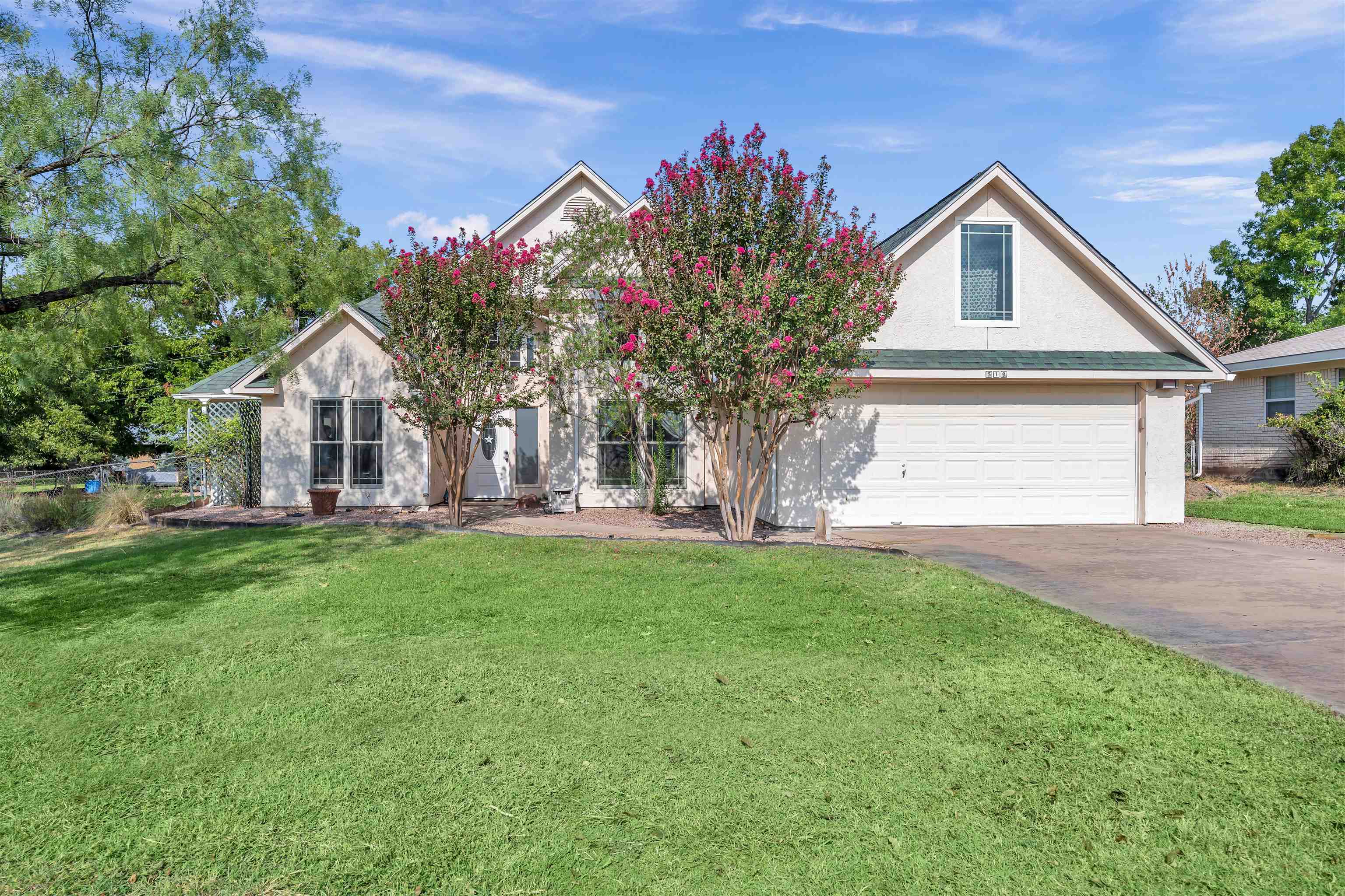 319 La Mesa Street Kingsland TX 78639