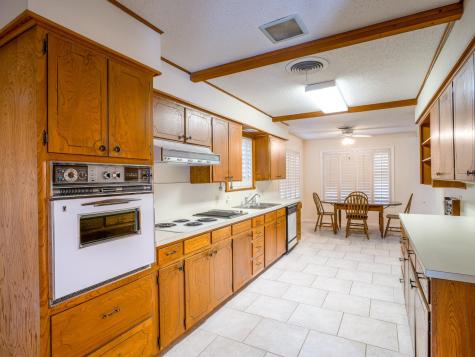 106 Flamingo Circle Highland Haven TX 78654