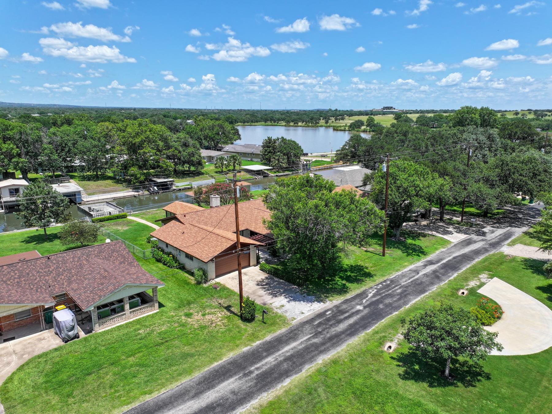 106 Flamingo Circle Highland Haven TX 78654