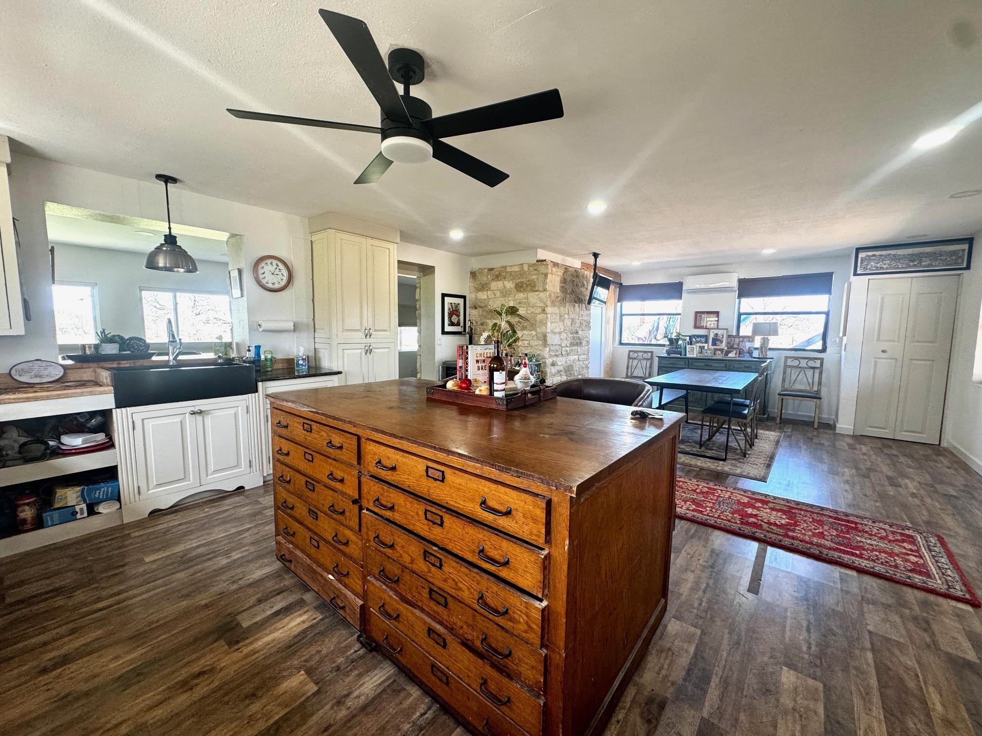 6410 Gray Road Valley Spring TX 76885