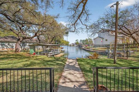 102 Cove Lane Sunrise Beach TX 78643