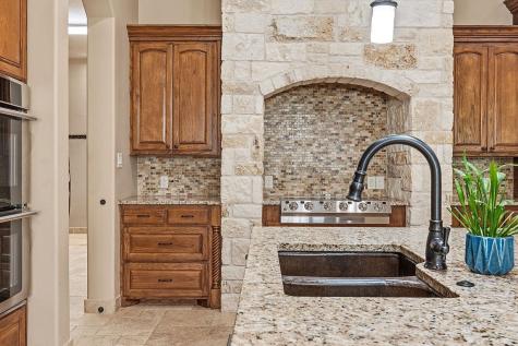 5100 W Fm 2147 Horseshoe Bay TX 78657
