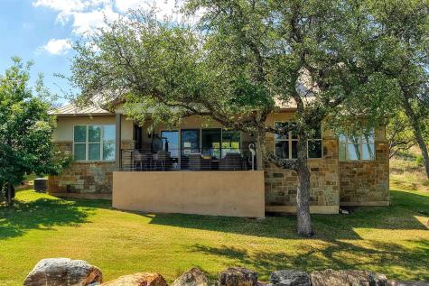 104 Smugglers Cove Horseshoe Bay TX 78657
