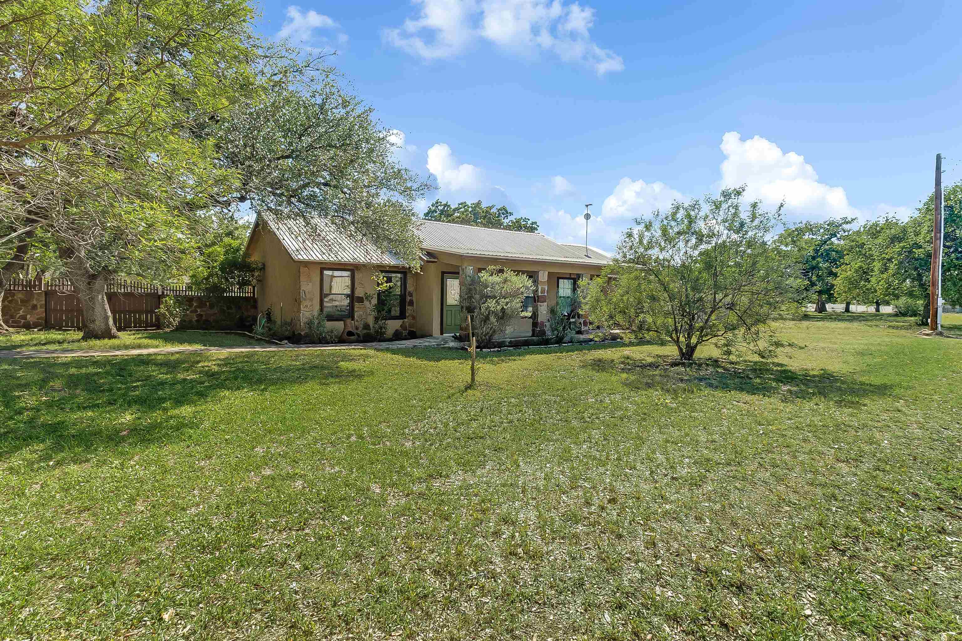 2906 Oak Ridge Drive Horseshoe Bay TX 78657