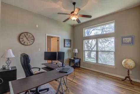 208 Colina Cove Kingsland TX 78639