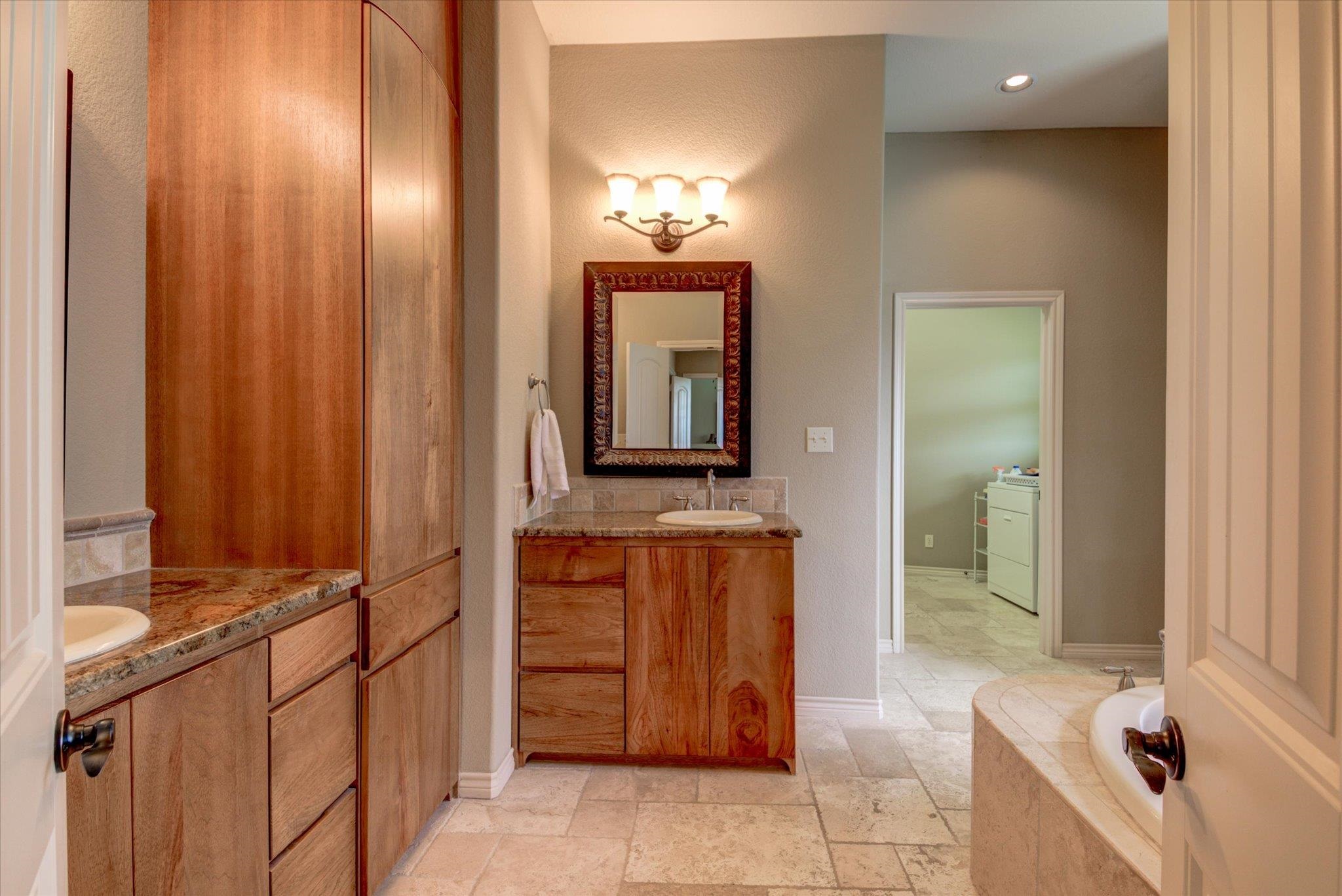 208 Colina Cove Kingsland TX 78639