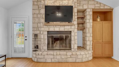 351 Mccartney Drive Kingsland TX 78639