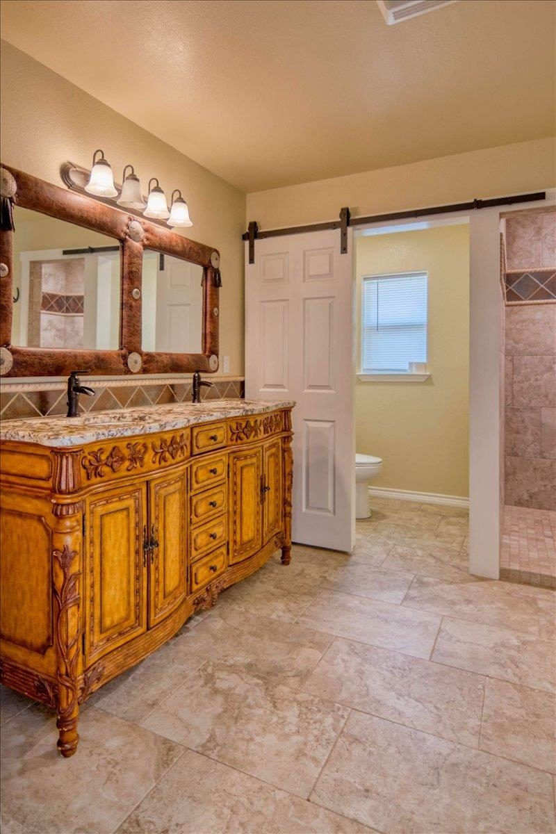 243 E Flag Creek Ranch Road Llano TX 78643