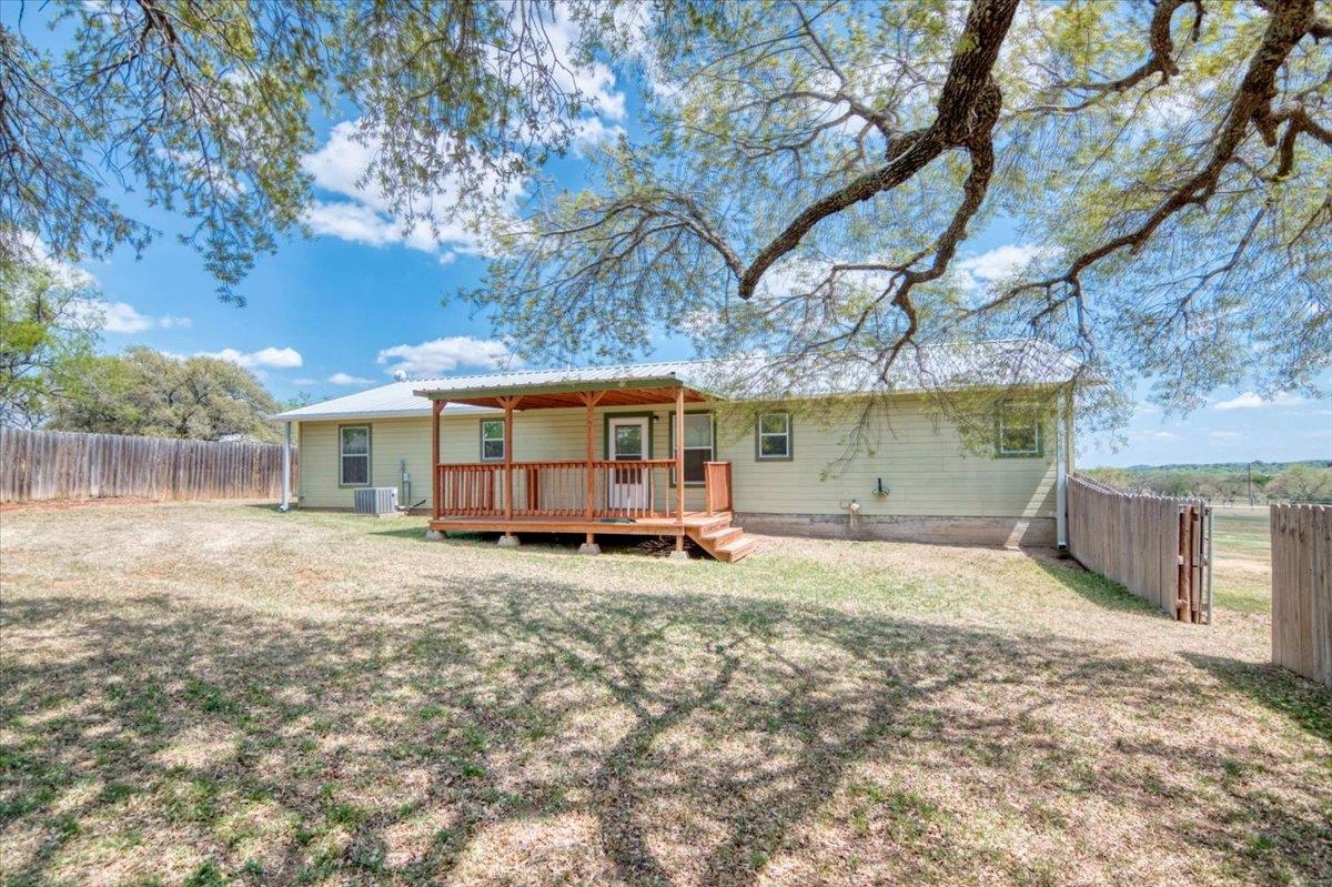 243 E Flag Creek Ranch Road Llano TX 78643