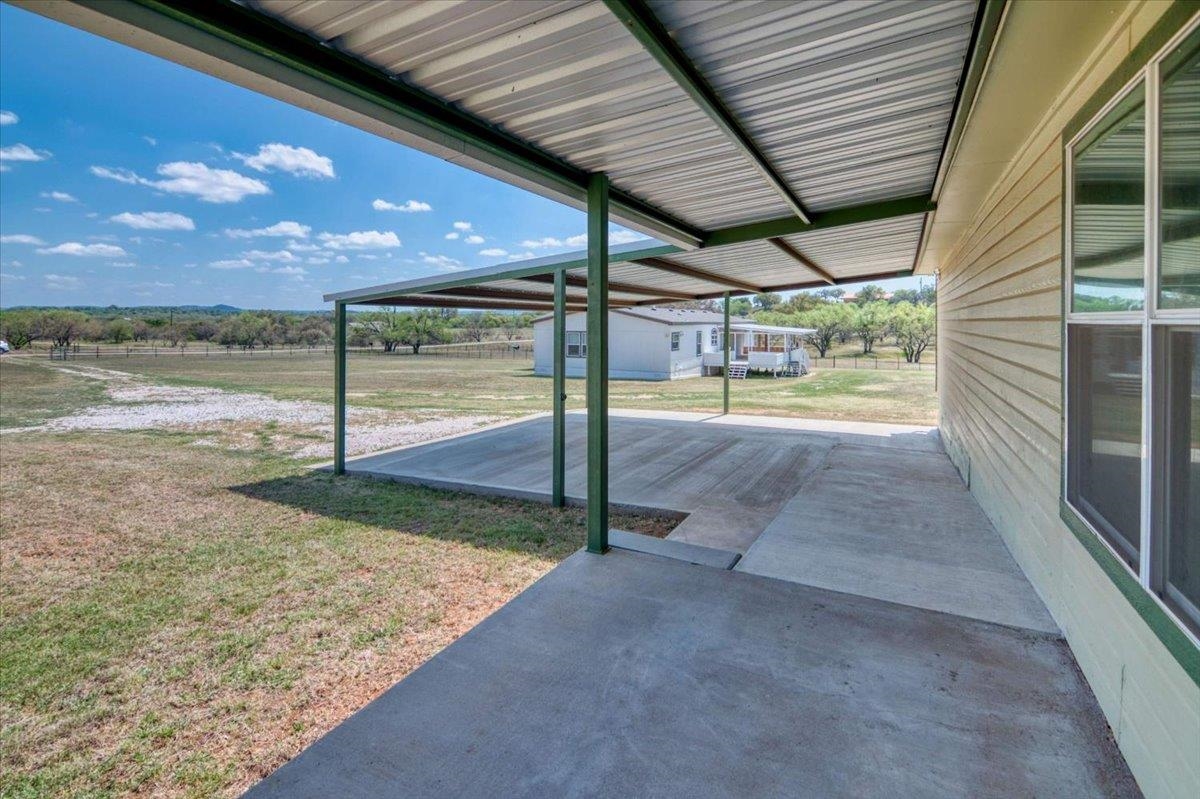 243 E Flag Creek Ranch Road Llano TX 78643