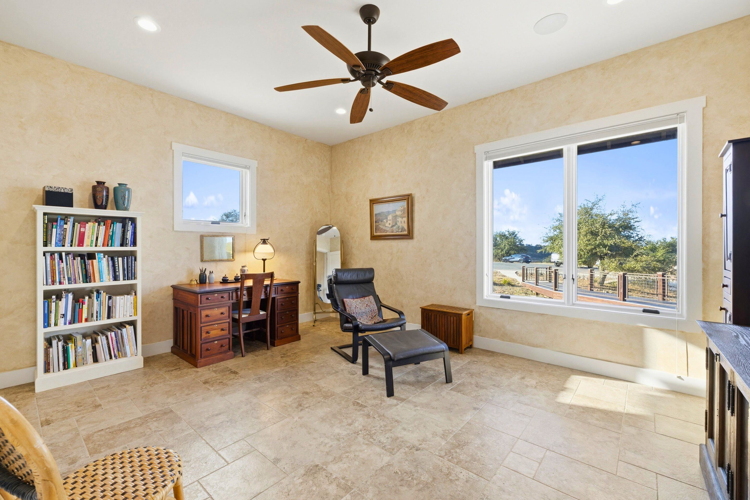 1600 Brushy Ridge Trail Blanco TX 78606