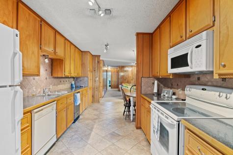 2510 Oak Trail Horseshoe Bay TX 78639