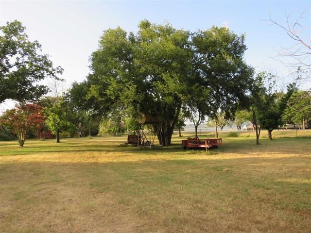 110 W Lakecrest Drive Bluffton TX 78607