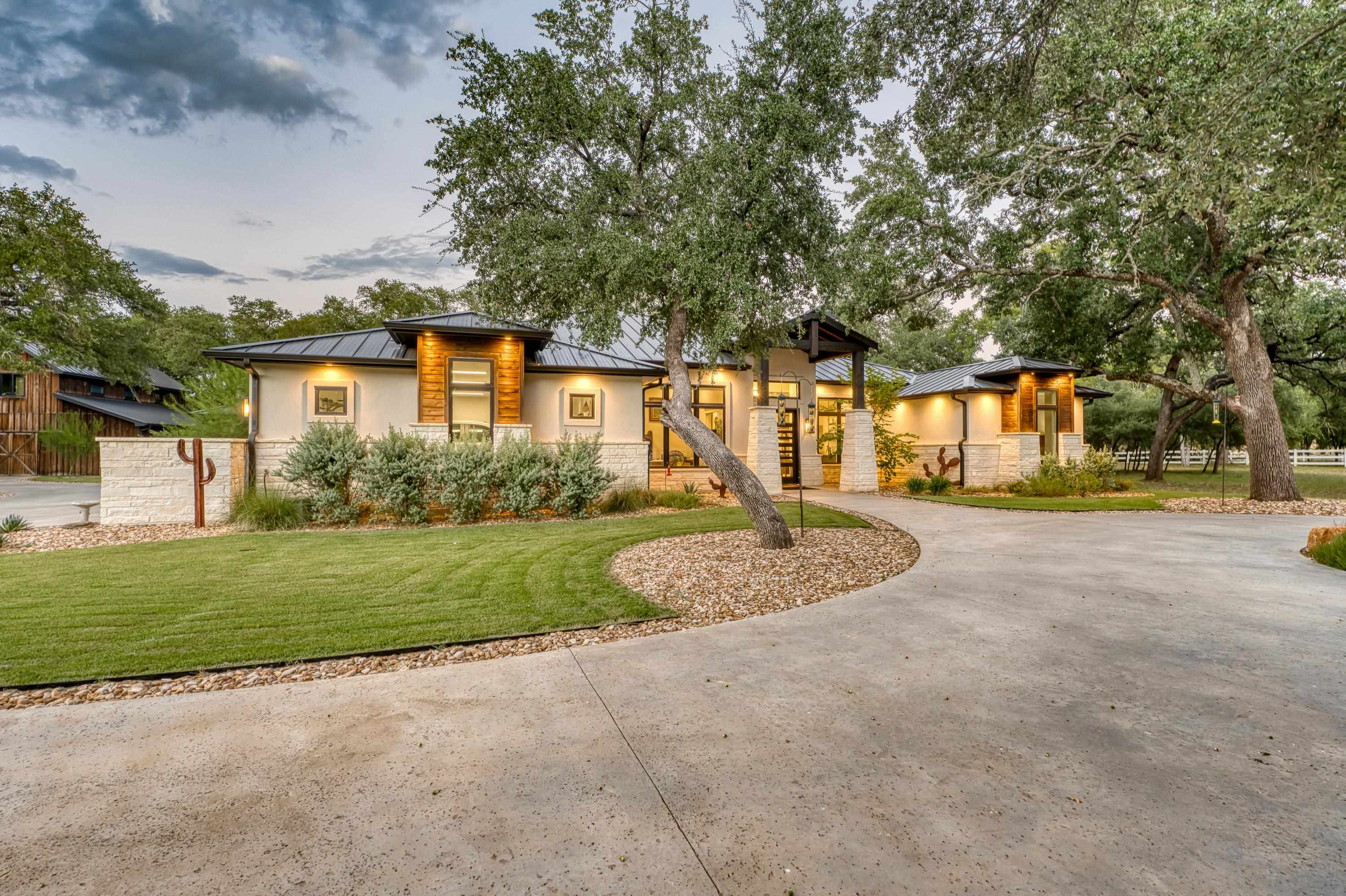 417 Haney Trace Horseshoe Bay TX 78657
