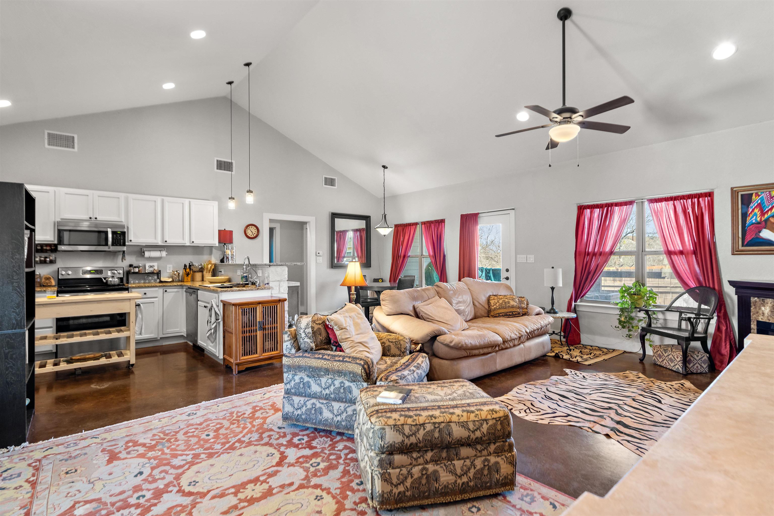 142 W Persimmon Drive Granite Shoals TX 78654