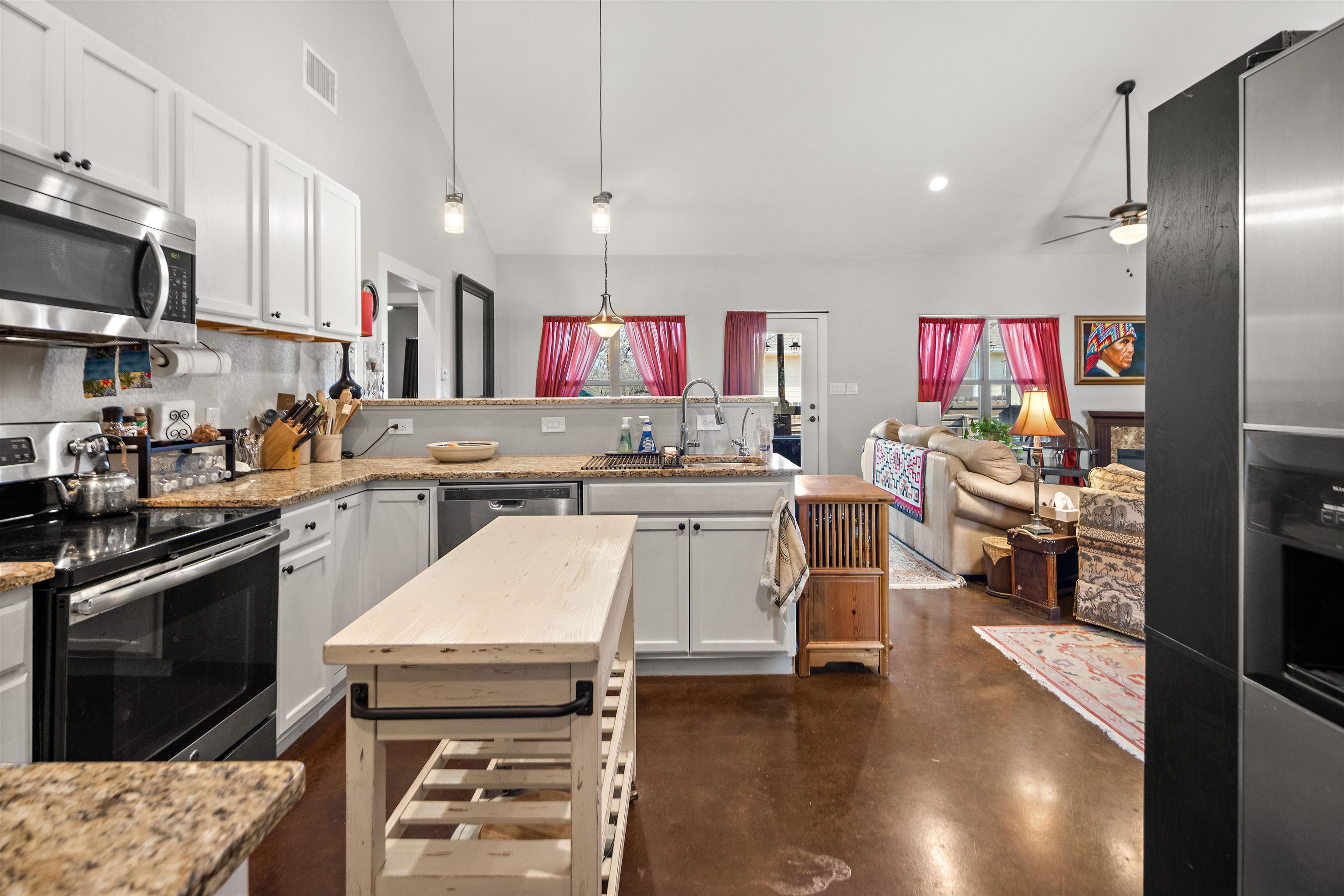 142 W Persimmon Drive Granite Shoals TX 78654
