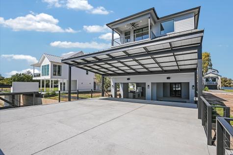 516 Lake Street Kingsland TX 78639