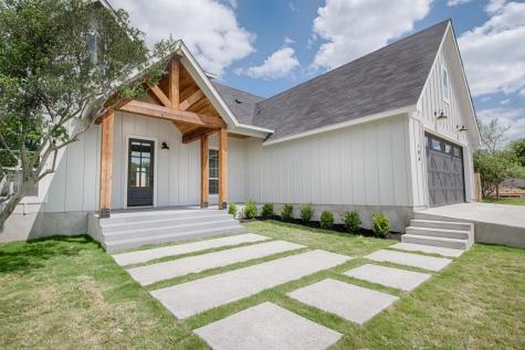 106 W Briar Drive Granite Shoals TX 78654