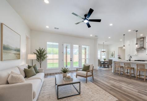 106 W Briar Drive Granite Shoals TX 78654